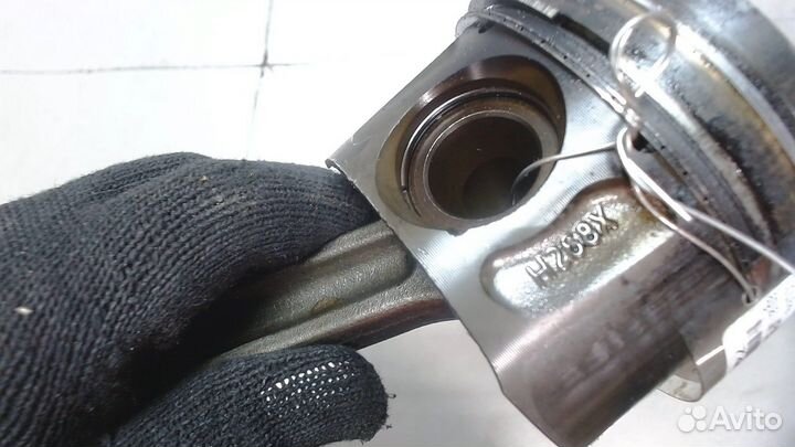 Поршень Jaguar XF 2007–2012, 2010