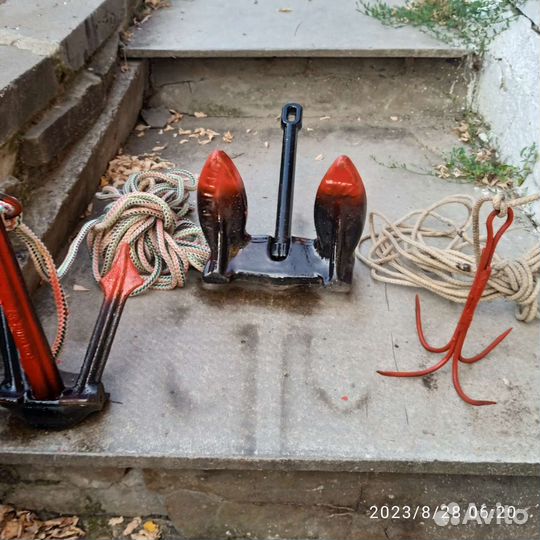 Фара искатель - на катер, якоря