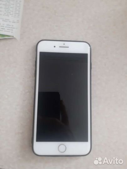 iPhone 8 plus 64gb