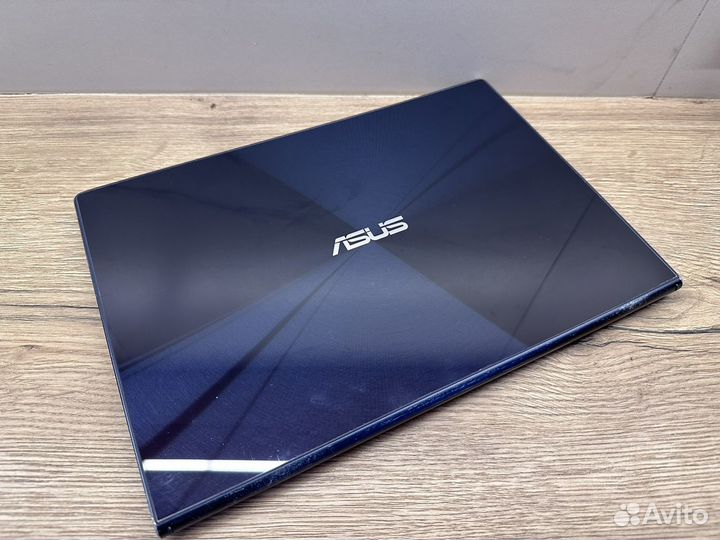 Ультрабук Asus intel i7 с сенсорным экраном