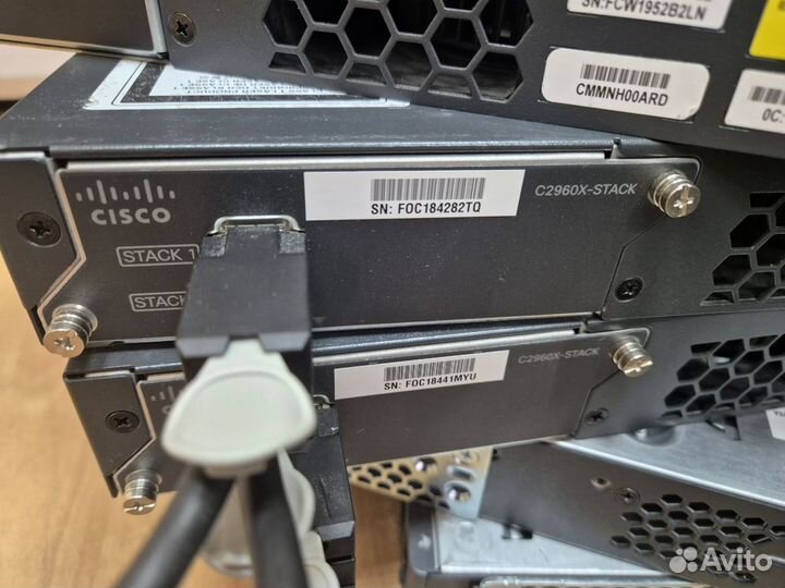 Коммутатор Cisco WS-C2960x-48TD-L V03