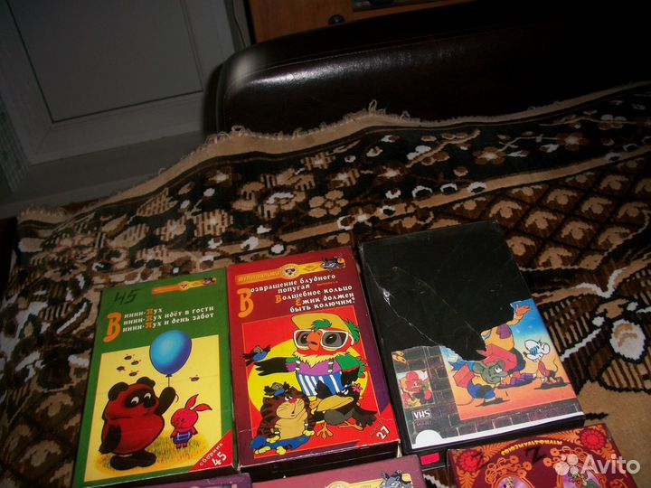 Видеокассеты с мультиками