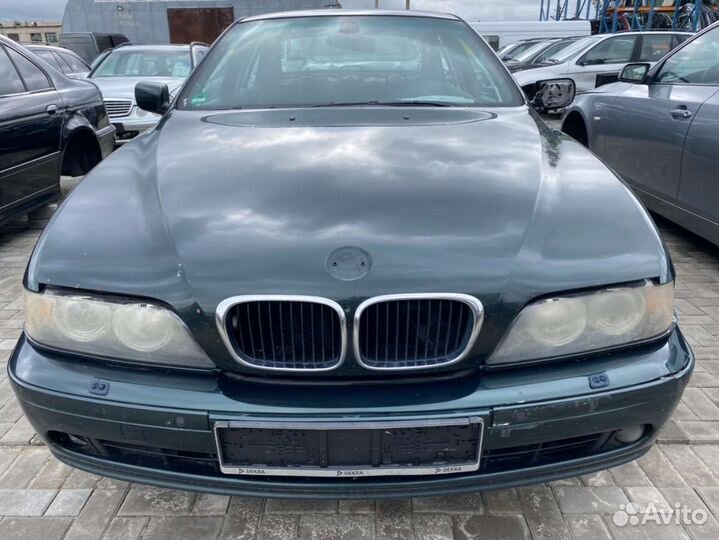 Стекло заднее для BMW 5-Series (E39)