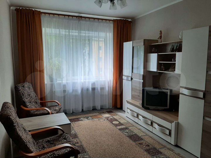 1-к. квартира, 32 м², 3/3 эт.