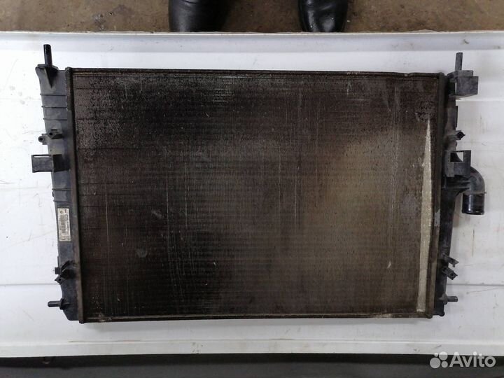 Радиатор основной Nissan Terrano D10 2014 nissan