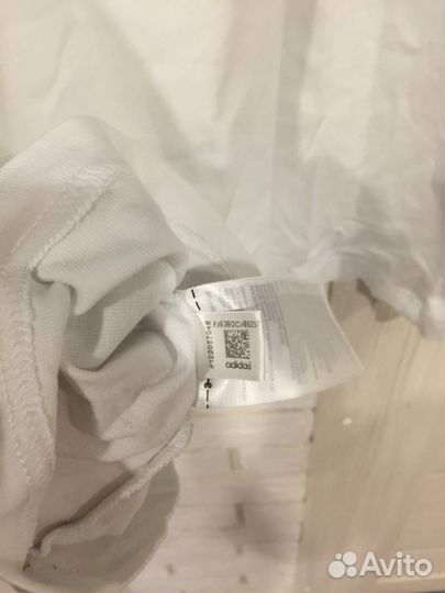 Футболка adidas