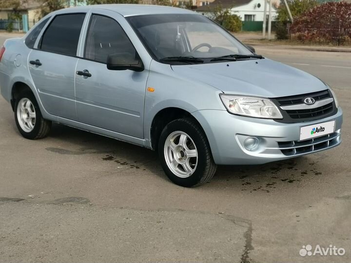 LADA Granta 1.6 МТ, 2012, 145 000 км