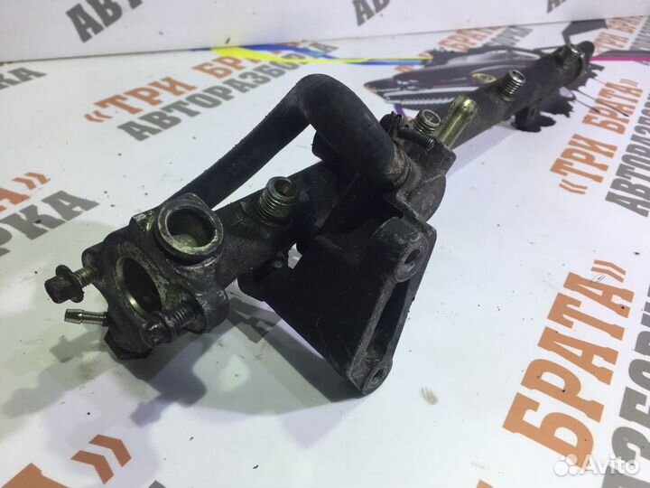 Мерседес Вито Топливная рейка