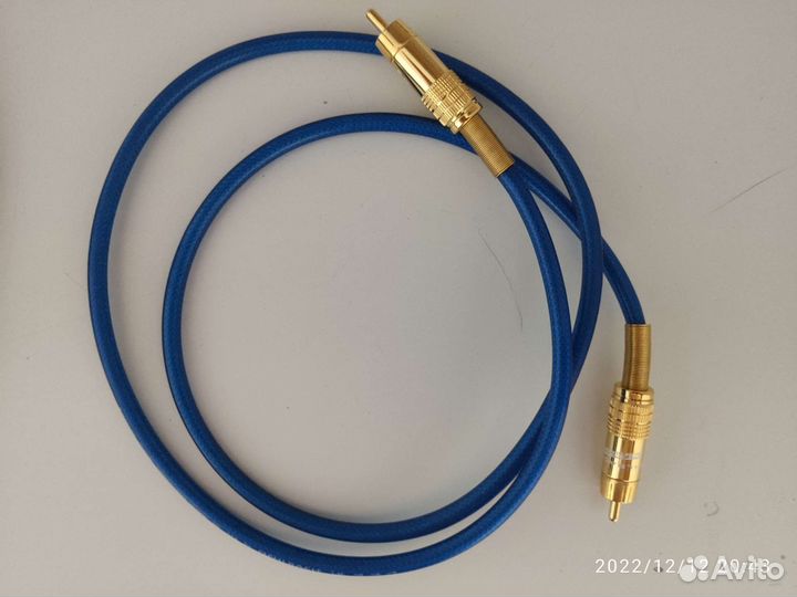 Продаю коаксиальный кабель Oehlbach и Scart-Scart