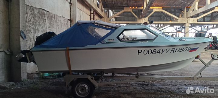 Катер Yamaha Passport 17