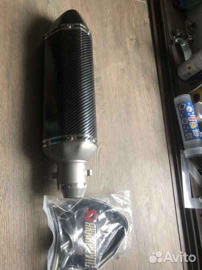 Глушитель akrapovic новый