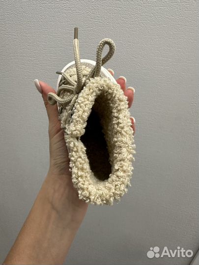 Ботинки для девочки