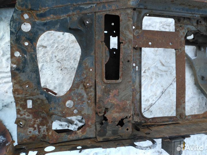 Телевизор,передняя панель chevrolet blazer S15