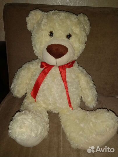 Плюшевый медведь