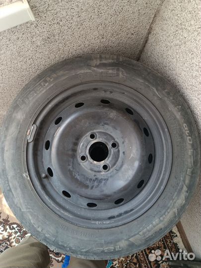 Pirelli Cinturato P1 15/65 R15