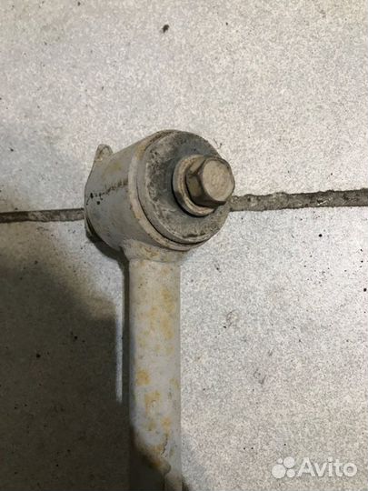 Рычаг подвески Toyota Vista CV40 3CFE 1996