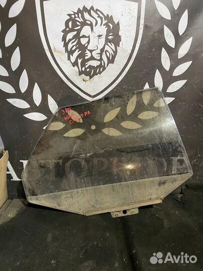 Заднее правое стекло Kia Spectra