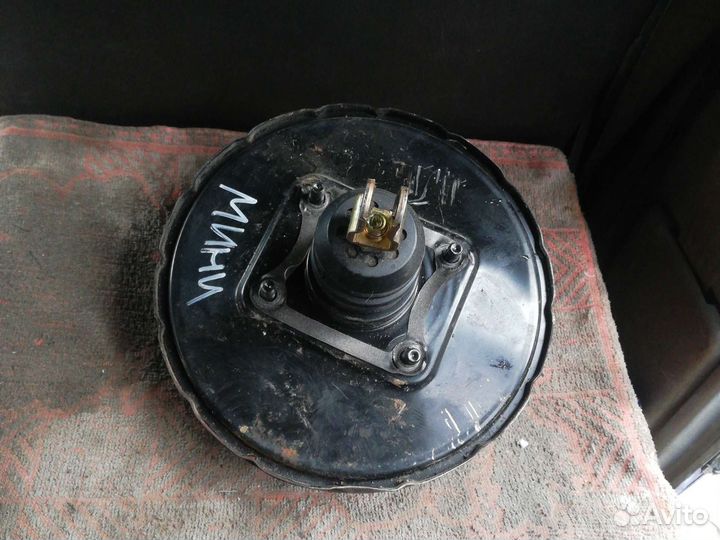 Вакуумник Митсубиси Паджеро Мини 2