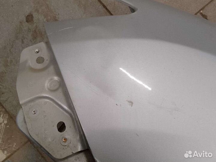 Крыло переднее левое renault Logan 2