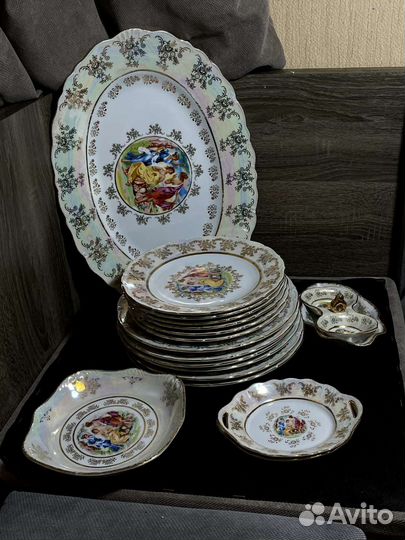 Столовый сервиз новый