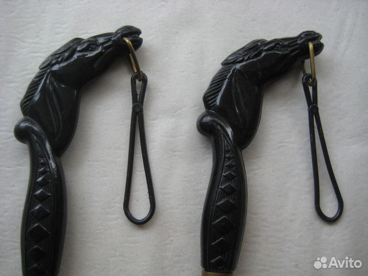 Кони. Щетка с ложечкой для обуви