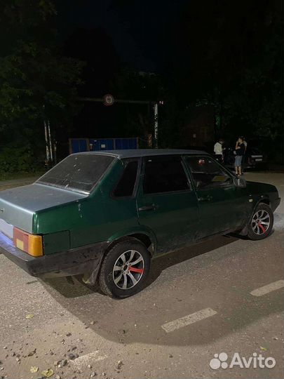 ВАЗ 21099 1.5 МТ, 2000, 100 000 км