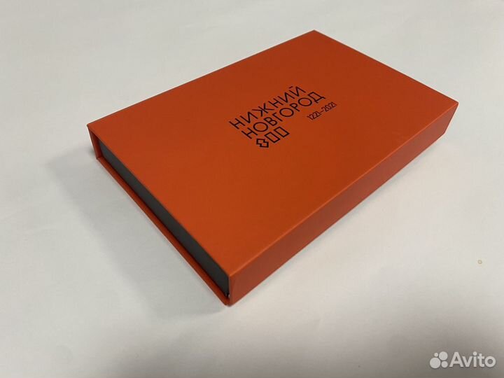 Значки,магниты Нижний 800