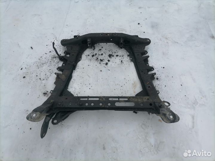 Подрамник Renault Megane 1