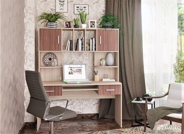 Стол компьютерный №8