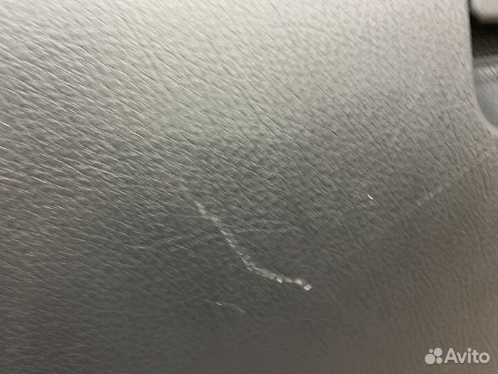 Kia Sorento 2 (XM) Бардачок