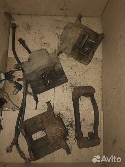 Запчасти для honda hrv