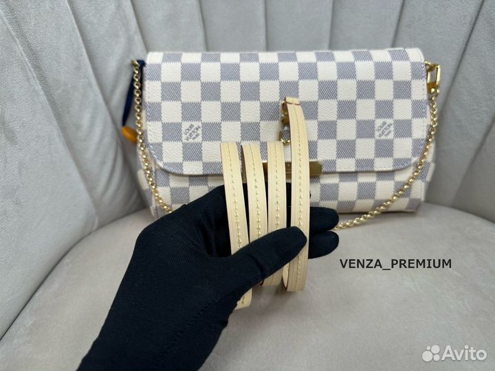 Cумка Louis Vuitton Favorite MM