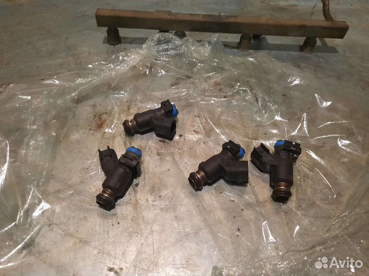 Топливные форсунки chevrolet aveo T250 1.4