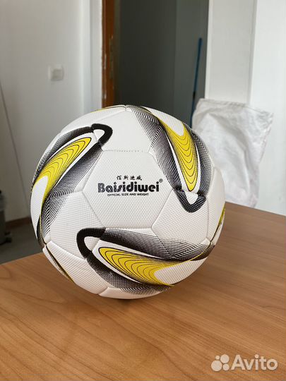 Футбольный мяч Baijidiwei