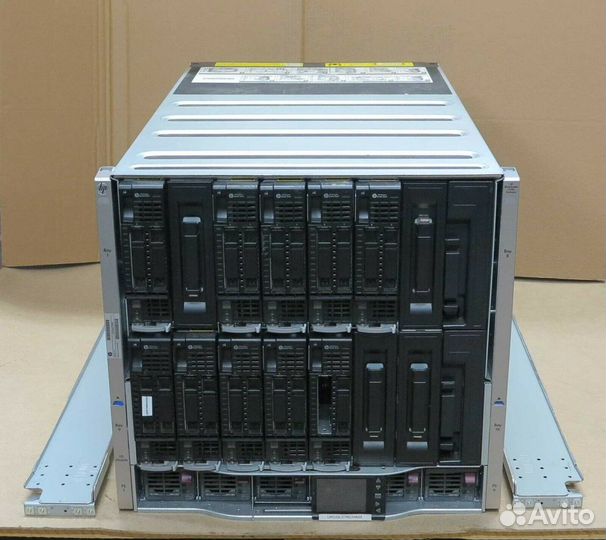 HP BladeSystem c7000 Enclosure