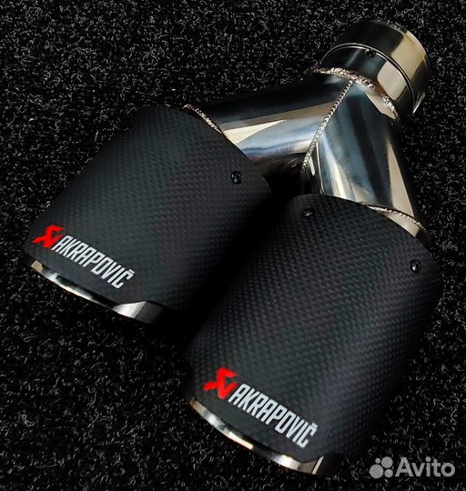 Насадка на глушитель двойная Akrapovic style 57