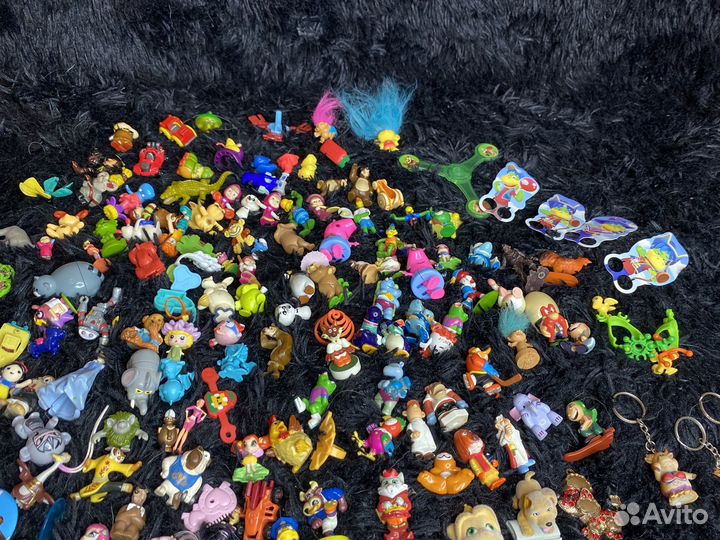 Игрушки киндер сюрприз