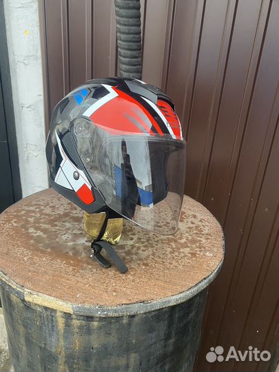Мотоциклетный шлем