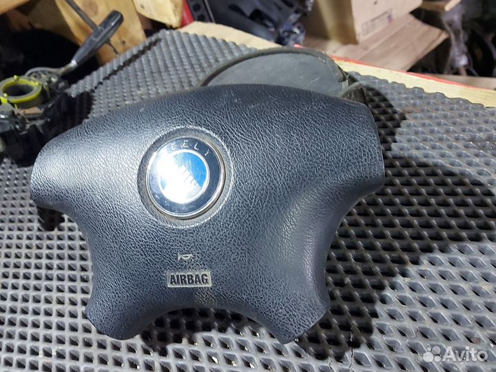 Подушка безопасности в руль для Джили мк