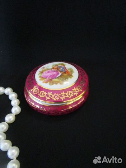 Шкатулка для украшений Фрагонар фарфор лимож