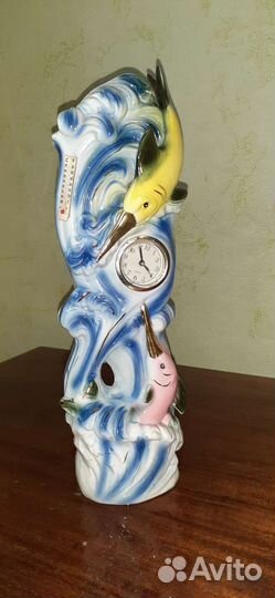 Статуэтка с часами ваза