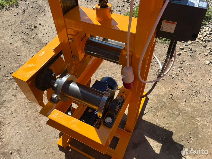 Трубогиб (профилегиб, станок прокатный) нд1 Тхр02