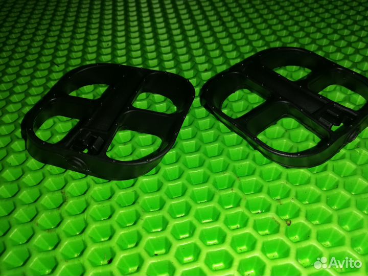 Новые педали на велосипед