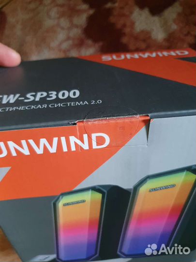 SunWind SW-SP300 (Bluetooth v5.0, RGB подсветка)
