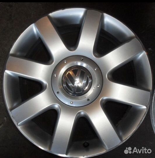 Колпаки Volkswagen Golf 1K0601149E