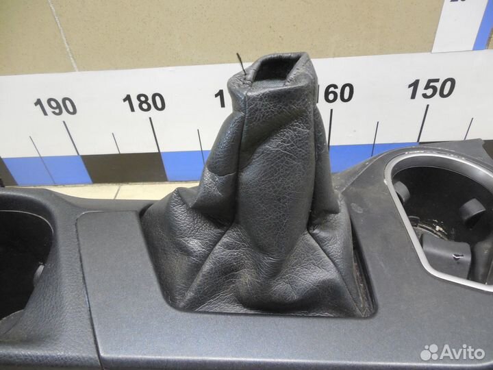 Накладка (кузов внутри) RAV 4 2013