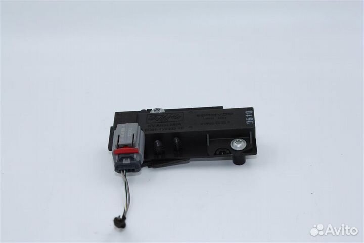 Антенна бесключегого доступа Jaguar XF X250 200