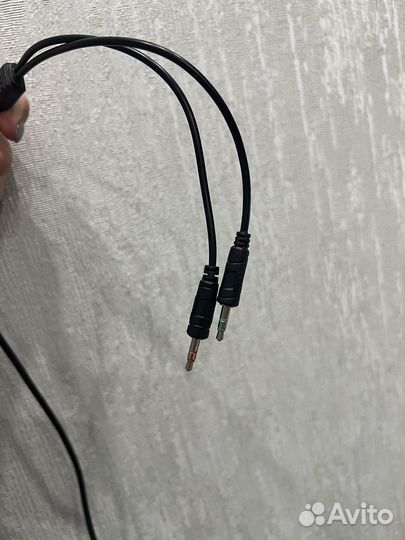 Игровые наушники с микрофоном