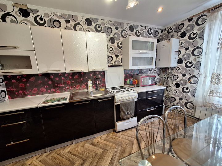 2-к. квартира, 54,4 м², 2/2 эт.