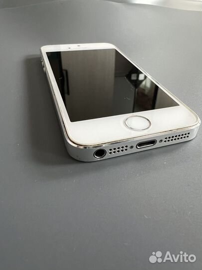 iPhone 5S, 16 ГБ